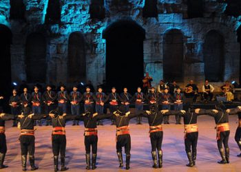 Εκπληκτικά βίντεο από την παράσταση Πόντος και Κρήτη σμίξανε στο Ηρώδειο!