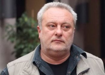 Ψαριανός προς "Αυγή": Ντρέπομαι γιά λογαριασμό τους