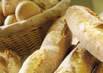 Ελλάδα 2013: Στην ουρά για μπαγιάτικο ψωμί