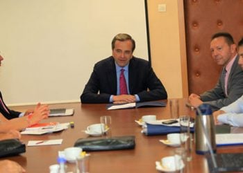 Ολοκληρώθηκε η μαραθώνια σύσκεψη στο  Μαξίμου