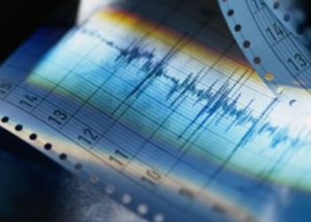 Στο πόδι η Στερεά Ελλάδα από 3 απανωτούς σεισμούς