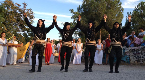 Σέρρα στη σκιά της Ακρόπολης από τους Ακρίτες του Πόντου Ασπροπύργου