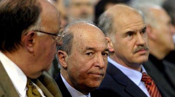 Σκληρή κριτική Σημίτη για τα λάθη του πρώτου Μνημονίου