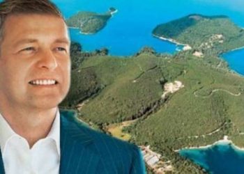 Владелец острова Скорпиос подарит больнице Лефкады 20.000 евро