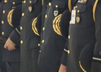 Έξωση σε στρατιωτικούς για να στεγάσουν παράνομους μετανάστες