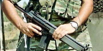 Απώλεια υπηρεσιακού οπλισμού εθνοφύλακα