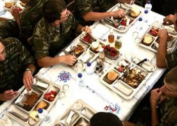 Ακατάλληλα κρέατα στο στρατό;