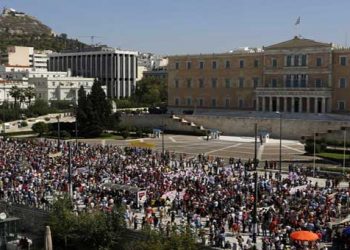 Πανεργατικό συλλαλητήριο οργανώνουν την Τετάρτη ΓΣΕΕ και ΑΔΕΔΥ