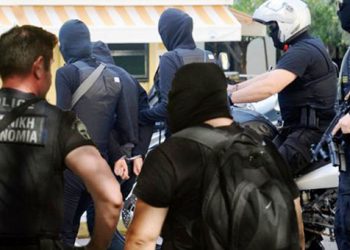Στη Δικαιοσύνη σήμερα οι 9 Τούρκοι που συνελήφθησαν από την Αντιτρομοκρατική