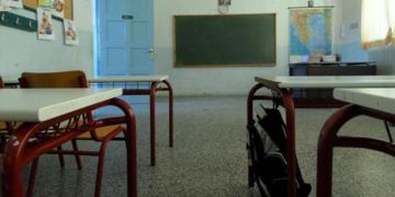 Μαθητής πήδηξε από τον 30ο όροφο με υπόδειξη δασκάλου του!