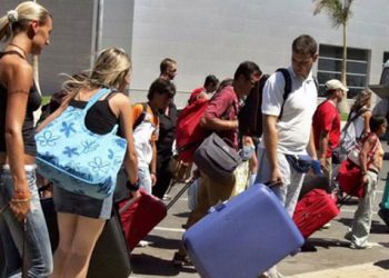Ρεκόρ αφίξεων το 2018 – Αναμένονται περισσότεροι από 32 εκατομμύρια τουρίστες
