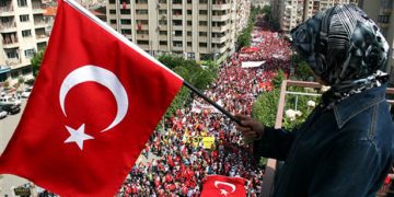 Οι Τούρκοι πιστεύουν στον Θεό αλλά όχι στον Αλλάχ!