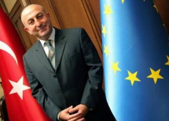 Υπουργός Τουρκίας: Η τουρκική ίσως γίνει επίσημη γλώσσα της Ευρώπης!