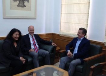 Τούρκος πρέσβης δηλώνει γοητευμένος από τον ελληνικό καφέ!