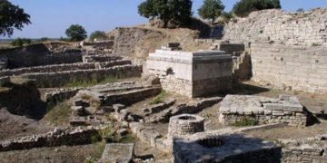 Τούρκοι αρχαιολόγοι στις ανασκαφές της Τροίας