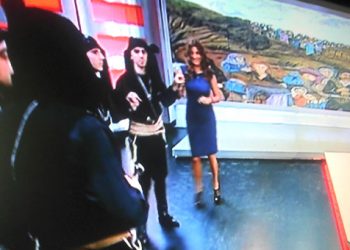 Η Τσαπανίδου χορεύει ομάλ στον ΣΚΑΪ