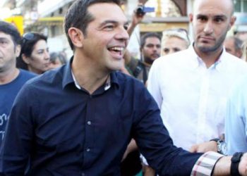 Η επανάσταση του Burberry από τον Τσίπρα