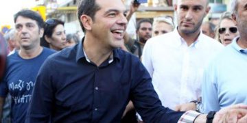 Η επανάσταση του Burberry από τον Τσίπρα