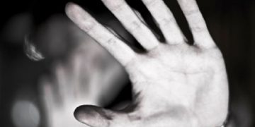 Παππούς κατηγορείται για κακοποίηση των εγγονιών του