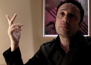 Ρένος Χαραλαμπίδης: Ο Έλληνας δεν μαθαίνει από τα λάθη του