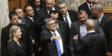 Χρυσή Αυγή: To facebook "έριξε" όλα τα προφίλ μας