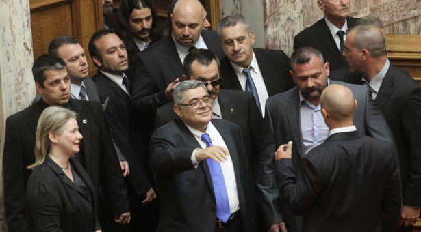 Χρυσή Αυγή: To facebook "έριξε" όλα τα προφίλ μας