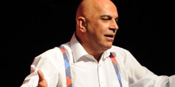 Ζουγανέλης: Δεν κάνουμε πια Ελληνόπουλα. Κάνουμε παιδιά παγκοσμοποιημένα! Βίντεο