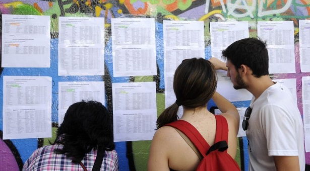 ΑΕΙ-ΤΕΙ: Σε ποιες σχολές απογειώνονται οι βάσεις