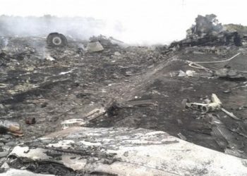 300 νεκροί από συντριβή Μπόινγκ 777 των Μαλαισιανών Αερογραμμών στην Ουκρανία