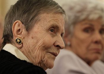 Πόντιοι Νέας Φιλαδέλφειας εναντίον Ελένης Αρβελέρ για τη Γενοκτονία