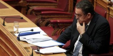 Αντιρατσιστικό – Νέες εξελίξεις σε Βουλή και κυβέρνηση