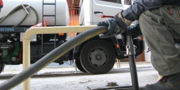 Από αύριο η διάθεση πετρελαίου - κοντά στο ένα ευρώ η τιμή