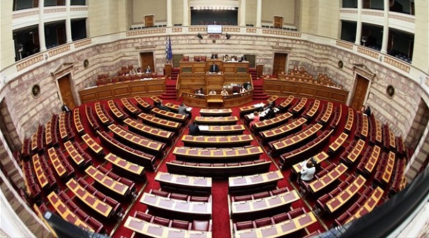 Αρχίζει σήμερα στη Βουλή η μάχη για την ψήφο εμπιστοσύνης