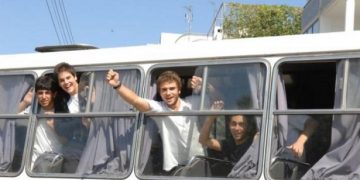 Περιφέρεια Αττικής: Ξεκινούν άμεσα 125 δρομολόγια μεταφοράς μαθητών