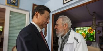 Με τον Κάστρο στην Αβάνα ο Κινέζος πρόεδρος