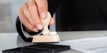 Καταργούνται τα επικυρωμένα αντίγραφα – Τι πρέπει να ξέρετε