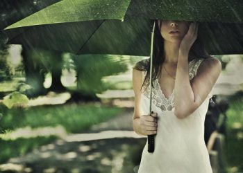 Αλλάζει ο καιρός σήμερα – Έρχονται βροχές και μεμονωμένες καταιγίδες