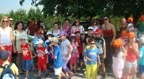 Γνωριμία με την ιστορία της Ελλάδας για τα παιδιά της Ευξείνου Λέσχης Νάουσας