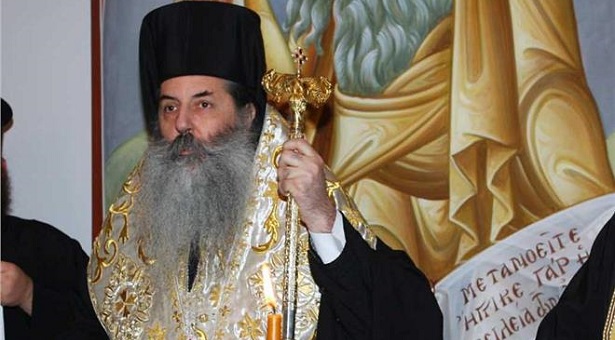 Σεραφείμ εναντίον Σαμαρά για το αντιρατσιστικό