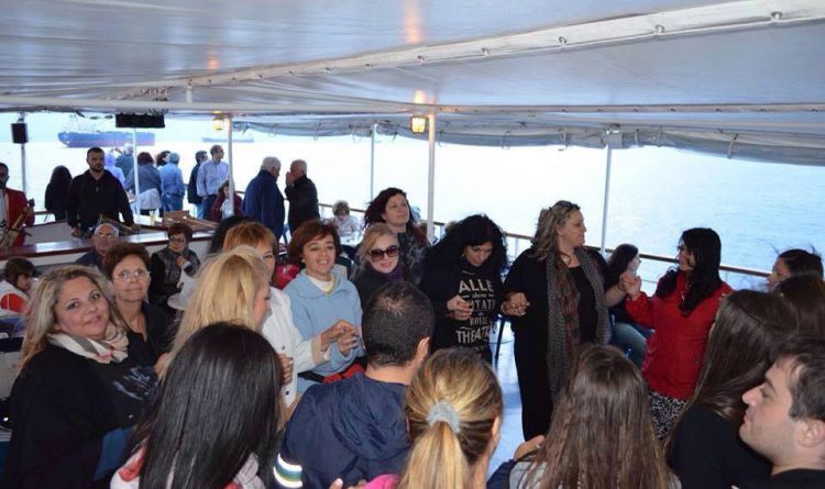 Κρουαζιέρα και ποντιακό γλέντι εν πλω για τον Φάρο Αγίας Βαρβάρας! (φωτο)