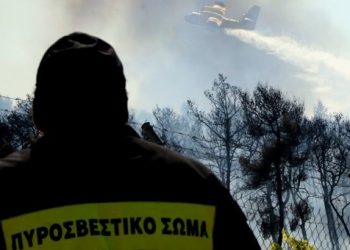 Φωτιά στην Αρχαία Μεσσήνη: Εκκενώθηκαν τέσσερις οικισμοί