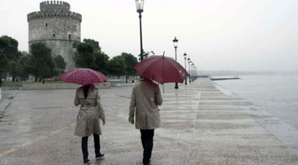 Αλλάζει ο καιρός: Έρχονται βροχές από τα δυτικά σήμερα  2