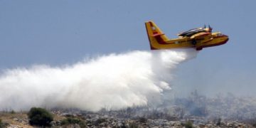 Σε ύφεση η φωτιά στη Μεσσηνία