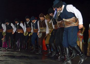 Πόντιοι και Κρητικοί στη Γιορτή Τσικουδιάς στην Κατερίνη