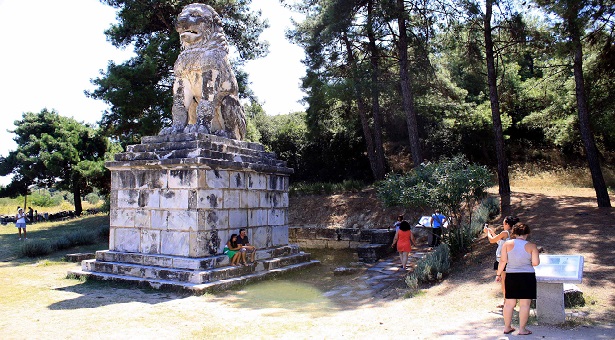 Αμφίπολη: Η αρχαιολογική φρενίτιδα σε 8 φωτογραφίες