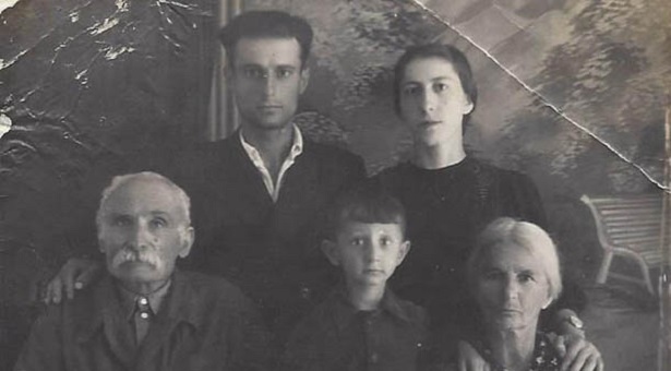 Μια Πόντια της Κριμαίας περιγράφει τον ξεριζωμό (βίντεο)