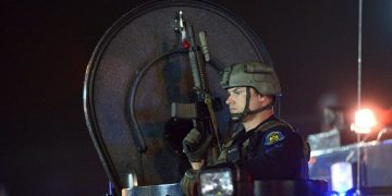 «Λυσσασμένα σκυλιά» οι διαδηλωτές στο Μιζούρι (βίντεο)