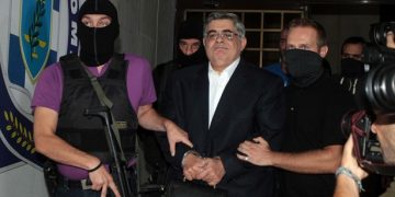 Στον δρόμο για το δικαστήριο η Χρυσή Αυγή;
