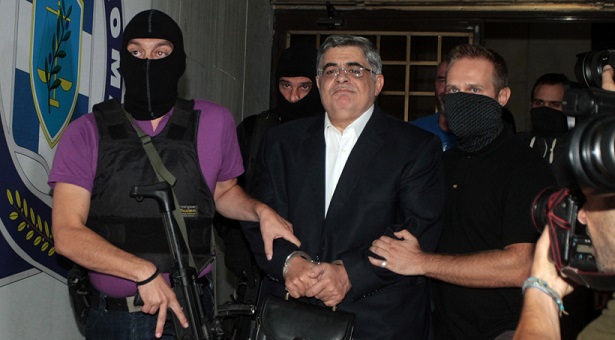 Στον δρόμο για το δικαστήριο η Χρυσή Αυγή;