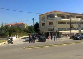EKTAKTO: Ένοπλος εισέβαλε στον ΟΠΕΚΕΠΕ Κοζάνης